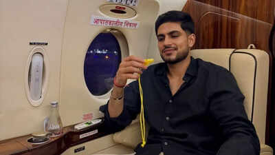 Shubman Gill (Instagram Photo) IPL 2026: 'Nandri Chennai' - Shubman Gill shares special post with yellow whistle after GT beat CSK